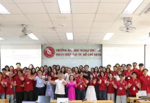 khai-xuan-binh-ngo-2026-tham-lop-dau-nam-5